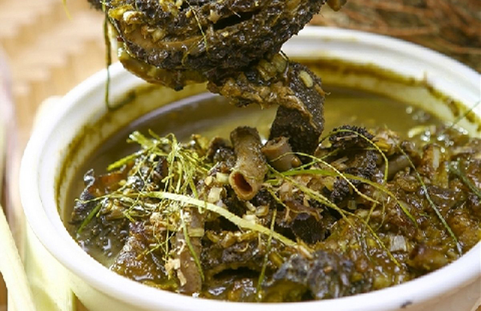 Canh pịa là món ăn Tây Bắc không phải lúc nào cũng có. Người Thái thường chỉ làm nậm pịa trong các dịp đám đình, lễ hội hay dùng để tiếp khách quý. Ảnh: FB