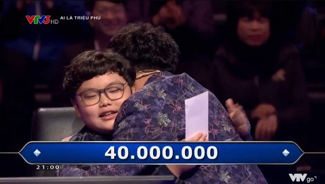 Có thể thấy cả 2 con trai của Xuân Bắc đều sở hữu sự hài hước, dí dỏm được di truyền từ ông bố nổi tiếng. Tuy nhiên, kiến thức xã hội và tư duy logic của cả 2 cậu bé cũng đều rất đáng nể. Có thể thấy cả 2 con trai của Xuân Bắc đều sở hữu sự hài hước, dí dỏm được di truyền từ ông bố nổi tiếng. Tuy nhiên, kiến thức xã hội và tư duy logic của cả 2 cậu bé cũng đều rất đáng nể.