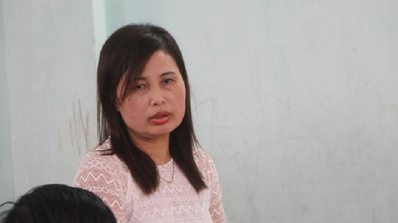 Cô giáo Nguyễn Thị Tuất cho hay, bản thân đồng tình về quyết định thanh tra lại của UBND huyện đối với sự việc liên quan đến mình. Ảnh: DT Cô giáo Nguyễn Thị Tuất cho hay, bản thân đồng tình về quyết định thanh tra lại của UBND huyện đối với sự việc liên quan đến mình. Ảnh: DT
