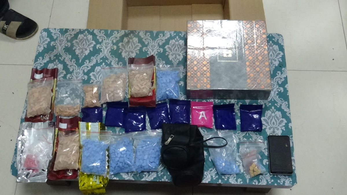 Tang vật vụ án được cảnh sát thu giữ. Ảnh: H.Q.