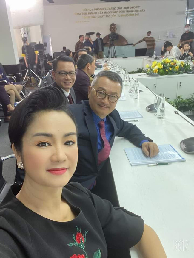 Hậu trường buổi họp cổ đông sắp tới. Ảnh: FB Hậu trường buổi họp cổ đông sắp tới. Ảnh: FB