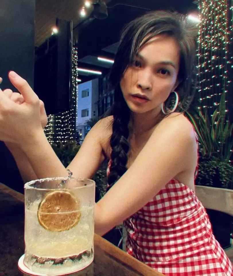 Nhìn tấm hình này nhiều người thú nhận không còn nhận ra Hiền Thục của ngày xưa nữa. Ảnh: FB