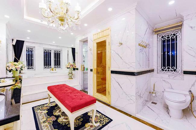 Phòng vệ sinh sang chảnh hơn khách sạn 5 sao. Phòng vệ sinh sang chảnh hơn khách sạn 5 sao.