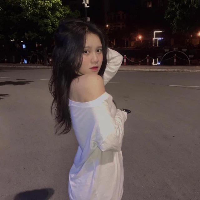 Vẻ ngoài xinh đẹp của game thủ mới nổi này.