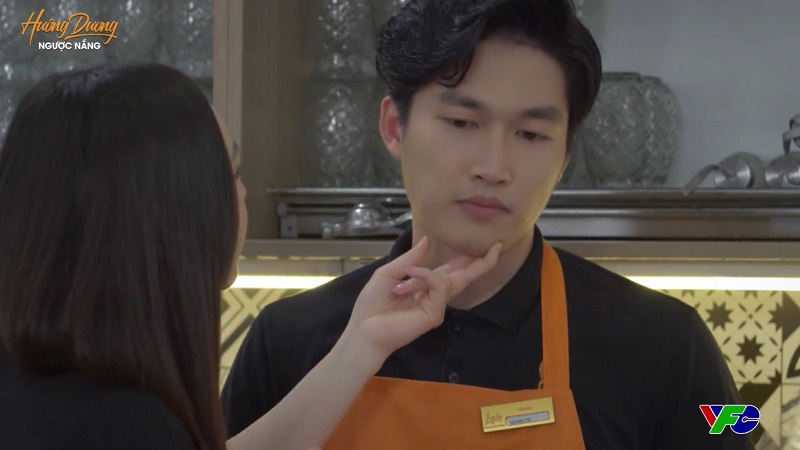 Câu nói 'theo tình tình chạy, chạy tình tình theo' có lẽ là rất đúng với trường hợp của Ngọc. Câu nói 'theo tình tình chạy, chạy tình tình theo' có lẽ là rất đúng với trường hợp của Ngọc.