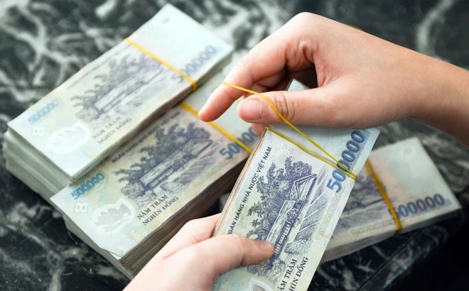 HSBC Việt Nam là ngân hàng chi thu nhập bình quân cho nhân viên cao nhất trong nhóm nhà băng với hơn 50 triệu đồng/người/tháng. Ảnh minh hoạ HSBC Việt Nam là ngân hàng chi thu nhập bình quân cho nhân viên cao nhất trong nhóm nhà băng với hơn 50 triệu đồng/người/tháng. Ảnh minh hoạ