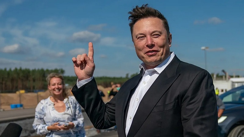 Tesla và Elon Musk từng nhiều lần quảng cáo về sự an toàn của xe Tesla và tính năng tự hành. Ảnh: Bloomberg Tesla và Elon Musk từng nhiều lần quảng cáo về sự an toàn của xe Tesla và tính năng tự hành. Ảnh: Bloomberg