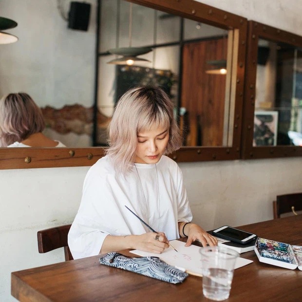 Em gái Nathan Lee nổi tiếng lắm tài nhưng lại kín đáo, khác hẳn ông anh thị phi Em gái Nathan Lee nổi tiếng lắm tài nhưng lại kín đáo, khác hẳn ông anh thị phi