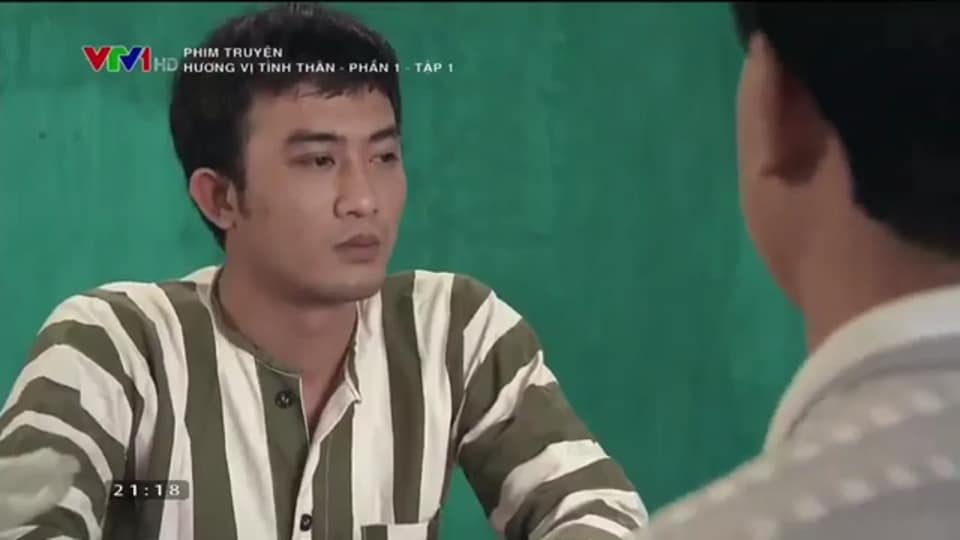 Vừa thoát vai ở 'Hướng Dương ngược nắng', Doãn Quốc Đam lại vào cảnh tù tội ở 'Hương vị tình thân'. Tính tới thời điểm hiện tại, 'chàng trai vàng trong làng tù tội' đã có tới 5 dự án phim Doãn Quốc Đam tham gia mà nhân vật của anh bị 'nhốt' thẳng vào nhà giam. Vừa thoát vai ở 'Hướng Dương ngược nắng', Doãn Quốc Đam lại vào cảnh tù tội ở 'Hương vị tình thân'. Tính tới thời điểm hiện tại, 'chàng trai vàng trong làng tù tội' đã có tới 5 dự án phim Doãn Quốc Đam tham gia mà nhân vật của anh bị 'nhốt' thẳng vào nhà giam.