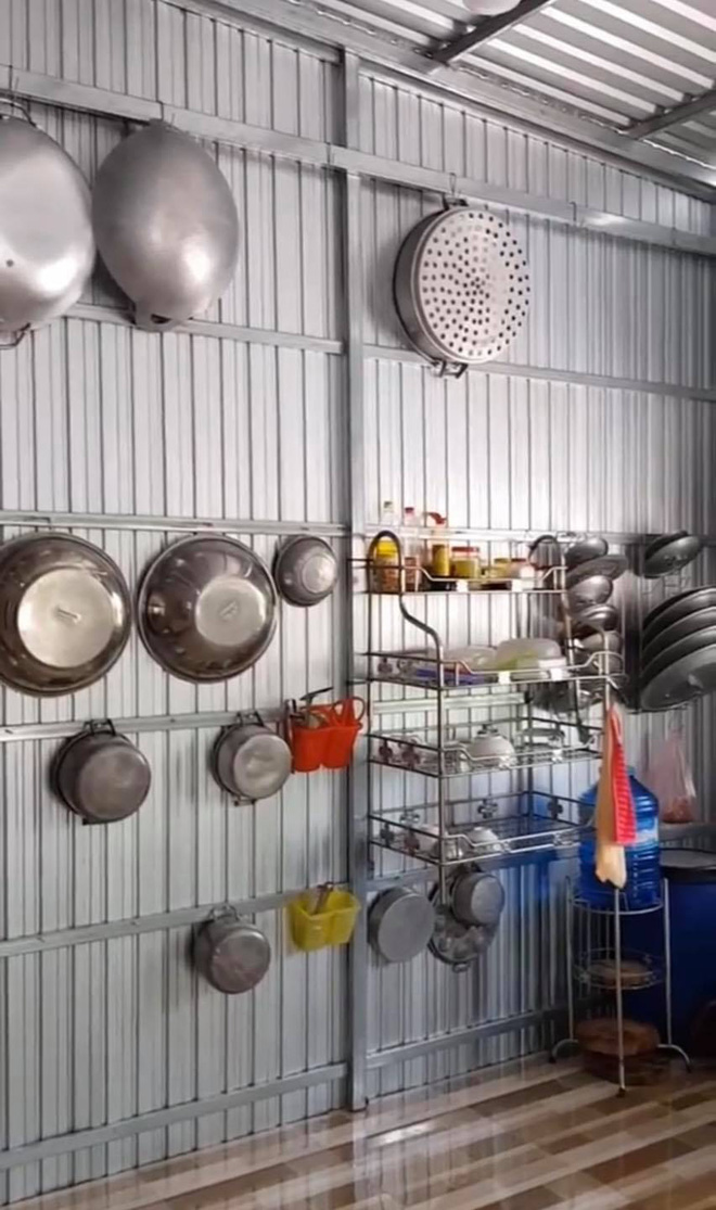 Khoe ảnh về thăm nhà người yêu, mẹ chàng trai nhìn cảnh căn bếp liền giục cưới gấp Khoe ảnh về thăm nhà người yêu, mẹ chàng trai nhìn cảnh căn bếp liền giục cưới gấp