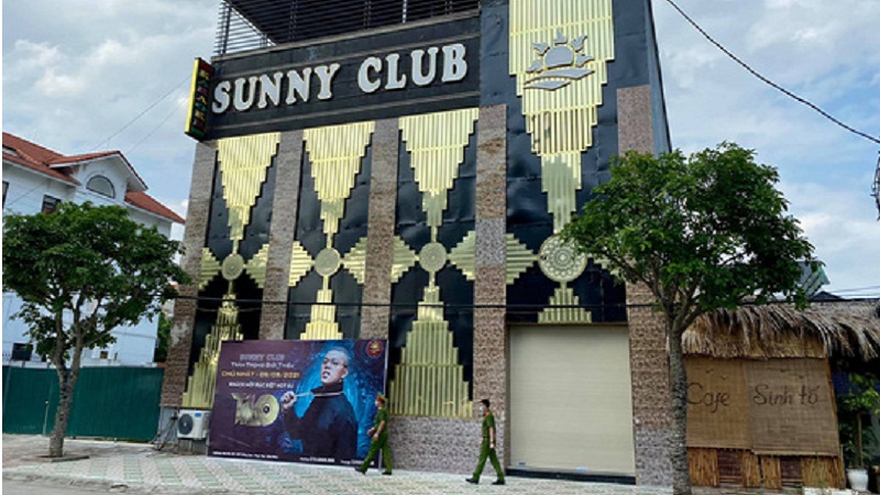 Những hành vi vi phạm tại bar Sunny là rất nghiêm trọng, gây tác động xấu về nhiều mặt. Ảnh: FB Những hành vi vi phạm tại bar Sunny là rất nghiêm trọng, gây tác động xấu về nhiều mặt. Ảnh: FB