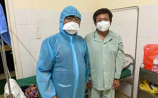 Sau khi được chăm sóc, điều trị, hiện ông Hải đã hết sốt. Ảnh: FB Sau khi được chăm sóc, điều trị, hiện ông Hải đã hết sốt. Ảnh: FB