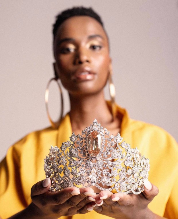 Được biết, chiếc vương miện Hoa hậu này đã phá vỡ kỉ lục và trở thành chiếc vương miện đắt giá nhất trong lịch sử các cuộc thi sắc đẹp thế giới. Ảnh: Miss Universe