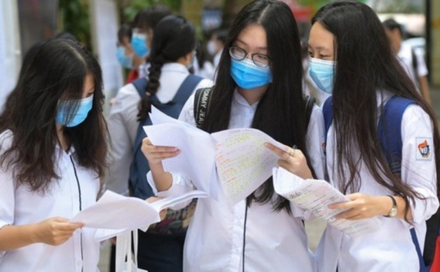 Sở GD-ĐT Hà Nội cần xây dựng phương án đối với học sinh là các trường hợp F0, F1, F2 và các đối tượng khác đang được điều trị, cách ly, phong tỏa đề phòng, chống dịch COVID-19 tại thời điểm kỳ thi diễn ra. Ảnh minh hoạ Sở GD-ĐT Hà Nội cần xây dựng phương án đối với học sinh là các trường hợp F0, F1, F2 và các đối tượng khác đang được điều trị, cách ly, phong tỏa đề phòng, chống dịch COVID-19 tại thời điểm kỳ thi diễn ra. Ảnh minh hoạ