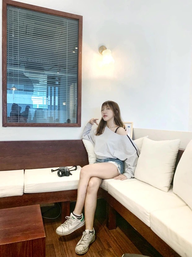 Cô gái 12 mối tình tìm bạn trai 'cho 500 triệu' tiếp tục có động thái đáp trả đầy đanh thép Cô gái 12 mối tình tìm bạn trai 'cho 500 triệu' tiếp tục có động thái đáp trả đầy đanh thép