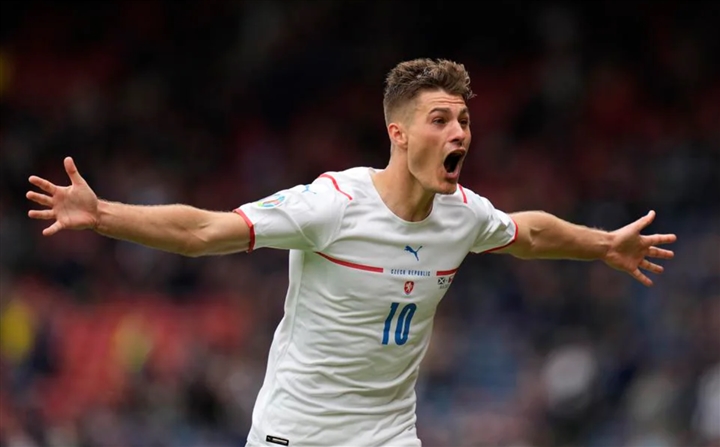 Patrik Schick đang là nguồn cảm hứng của CH Séc. Patrik Schick đang là nguồn cảm hứng của CH Séc.
