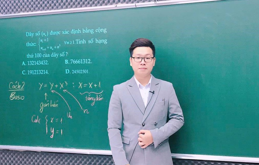 Đạt 10 điểm môn Toán tốt nghiệp THPT, nam sinh được thầy giáo thưởng nóng luôn 1 chiếc SH đập hộp 2 Đạt 10 điểm môn Toán tốt nghiệp THPT, nam sinh được thầy giáo thưởng nóng luôn 1 chiếc SH đập hộp 2