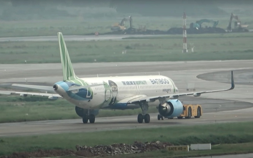 Thông tin mới vụ 2 máy bay của Bamboo Airways va nhau ở sân bay Nội Bài 2