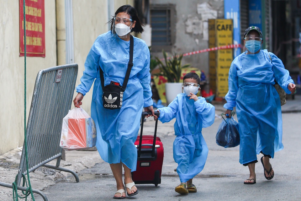 CDC Hà Nội: Việc cách ly F1, điều trị F0 tại nhà chưa phù hợp với thành phố ở thời điểm hiện tại 3 CDC Hà Nội: Việc cách ly F1, điều trị F0 tại nhà chưa phù hợp với thành phố ở thời điểm hiện tại 3