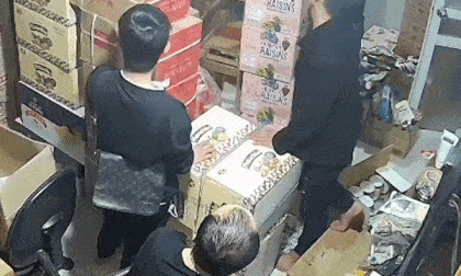 'Tiên nữ giáng trần' phiên bản tả thực, khiến nam thanh niên còng lưng gánh hoạ