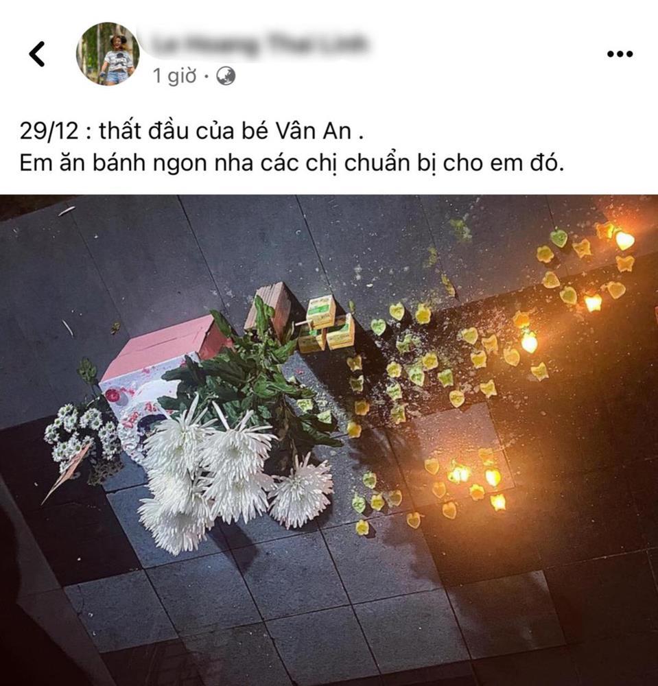 Người dân bày tỏ sự tiếc thương cho bé gái xấu số.