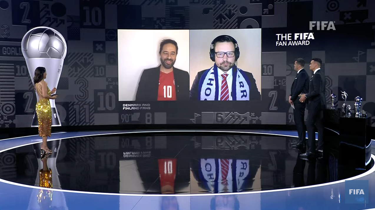 Quả Bóng Vàng 2021 Lionel Messi chỉ đứng thứ hai, còn Mohamed Salah về ba.