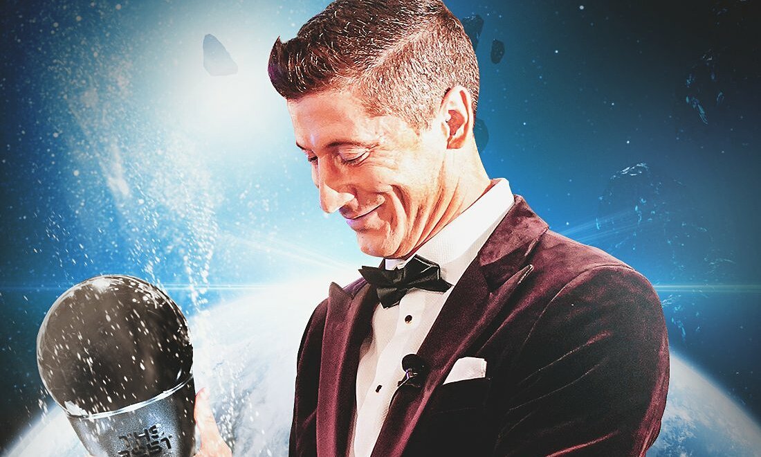 Vượt qua QBV Lionel Messi, tiền đạo Robert Lewandowski lần thứ hai liên tiếp đoạt giải Cầu thủ hay nhất năm của FIFA.