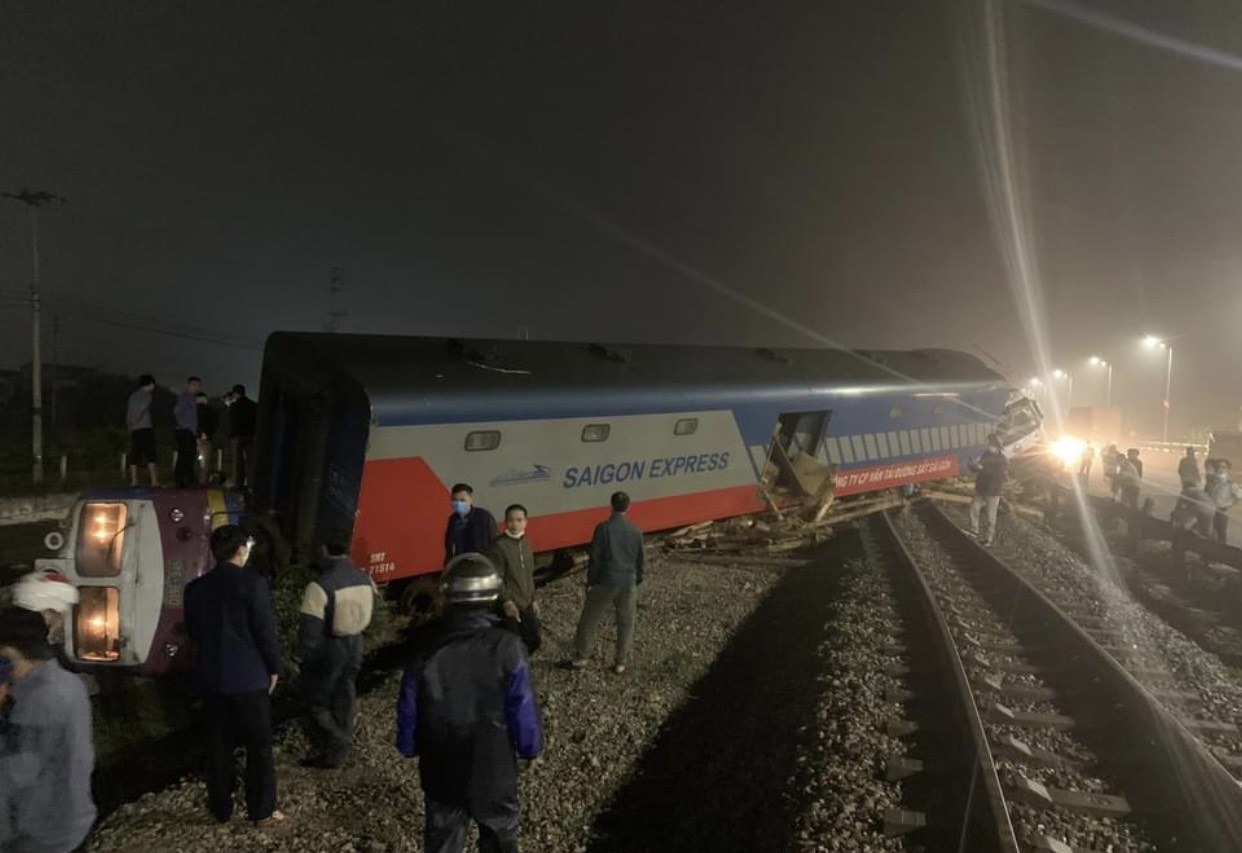 Thời điểm xảy ra tai nạn trên tàu chỉ có mấy chục hành khách đến ga cuối là Hà Nội. Ảnh: CTV