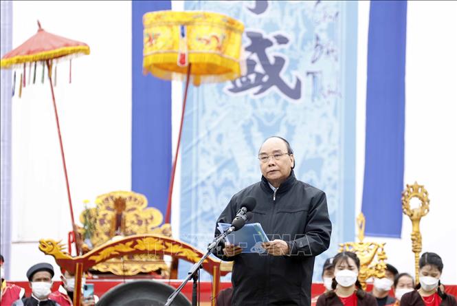 Chủ tịch nước Nguyễn Xuân Phúc phát biểu tại lễ hội Tịch điền vào sáng mùng 7 tháng Giêng năm Nhâm Dần (tức ngày 7/2/2022). Ảnh: TTXVN Chủ tịch nước Nguyễn Xuân Phúc phát biểu tại lễ hội Tịch điền vào sáng mùng 7 tháng Giêng năm Nhâm Dần (tức ngày 7/2/2022). Ảnh: TTXVN