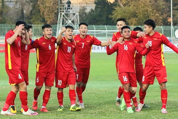 Do nằm trong nhóm hạt giống số 3 nên kịch bản U23 Việt Nam nằm ở bảng đấu khó, thậm chí có thể gọi là “bảng tử thần” tại VCK U23 châu Á 2022 là khó tránh khỏi. Do nằm trong nhóm hạt giống số 3 nên kịch bản U23 Việt Nam nằm ở bảng đấu khó, thậm chí có thể gọi là “bảng tử thần” tại VCK U23 châu Á 2022 là khó tránh khỏi.