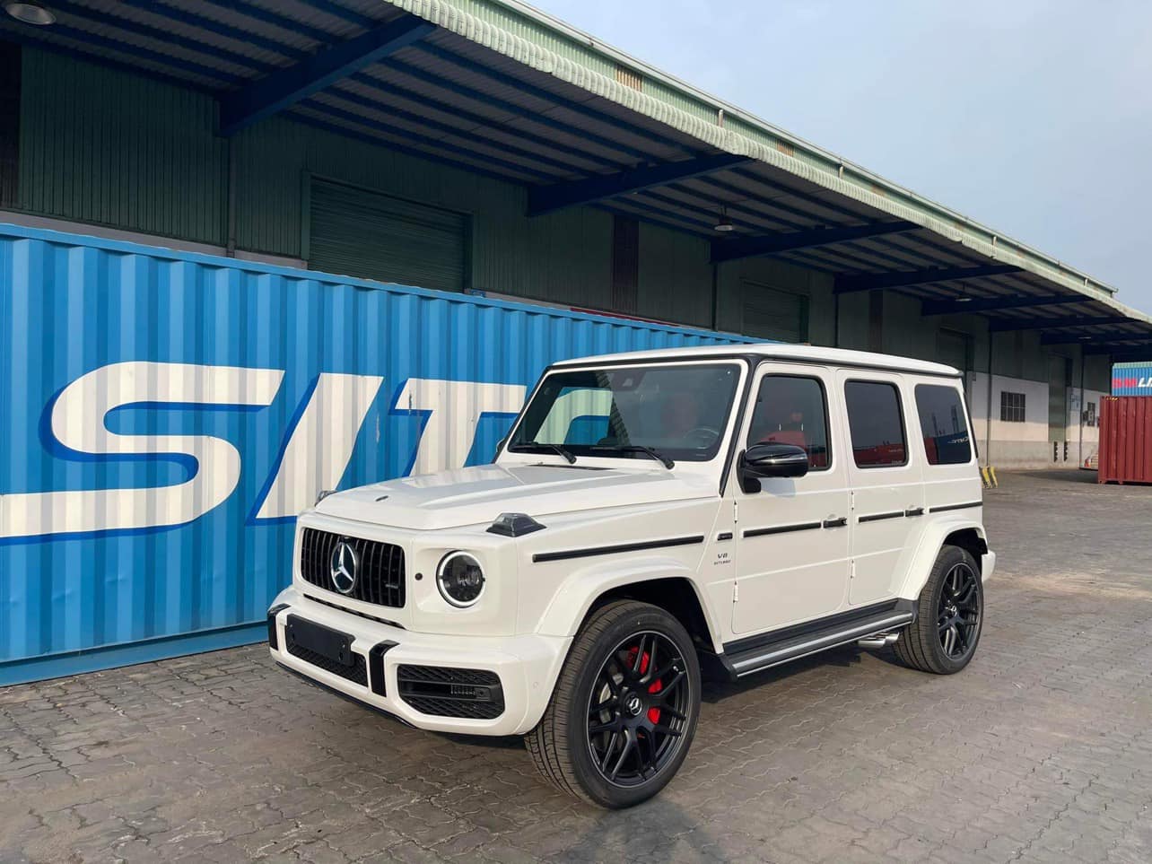 Hình ảnh chiếc xe vừa được nhập về. Ảnh: FBNV