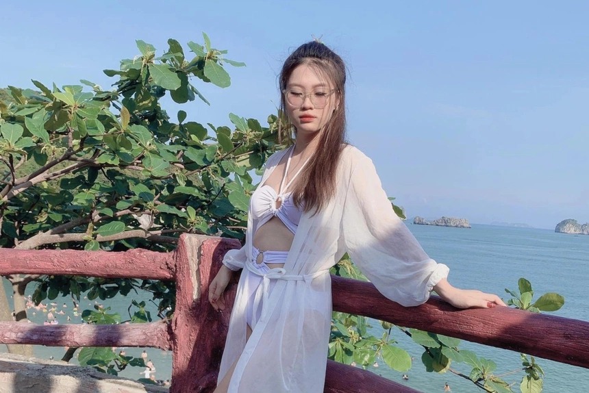 Trải nghiệm du lịch Cát Bà dịp 30/4-1/5: Ngủ đêm trên xe, khổ sở tìm đồ ăn chống đói 3 Trải nghiệm du lịch Cát Bà dịp 30/4-1/5: Ngủ đêm trên xe, khổ sở tìm đồ ăn chống đói 3