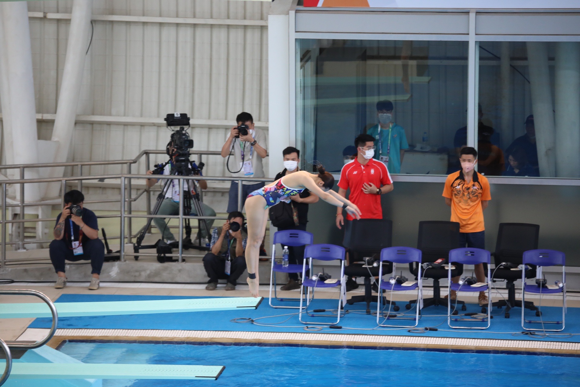 Chủ nhân tấm HC vàng đầu tiên của SEA Games 31 - Nur Dhabitah Sabri là gương mặt quen thuộc với đấu trường khu vực. Ảnh: TN