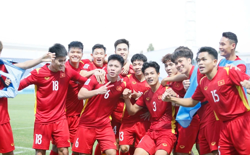 Báo Hàn Quốc: U23 Việt Nam ngày càng tiến bộ, giờ không dễ bị bắt nạt khi gặp cường địch Báo Hàn Quốc: U23 Việt Nam ngày càng tiến bộ, giờ không dễ bị bắt nạt khi gặp cường địch