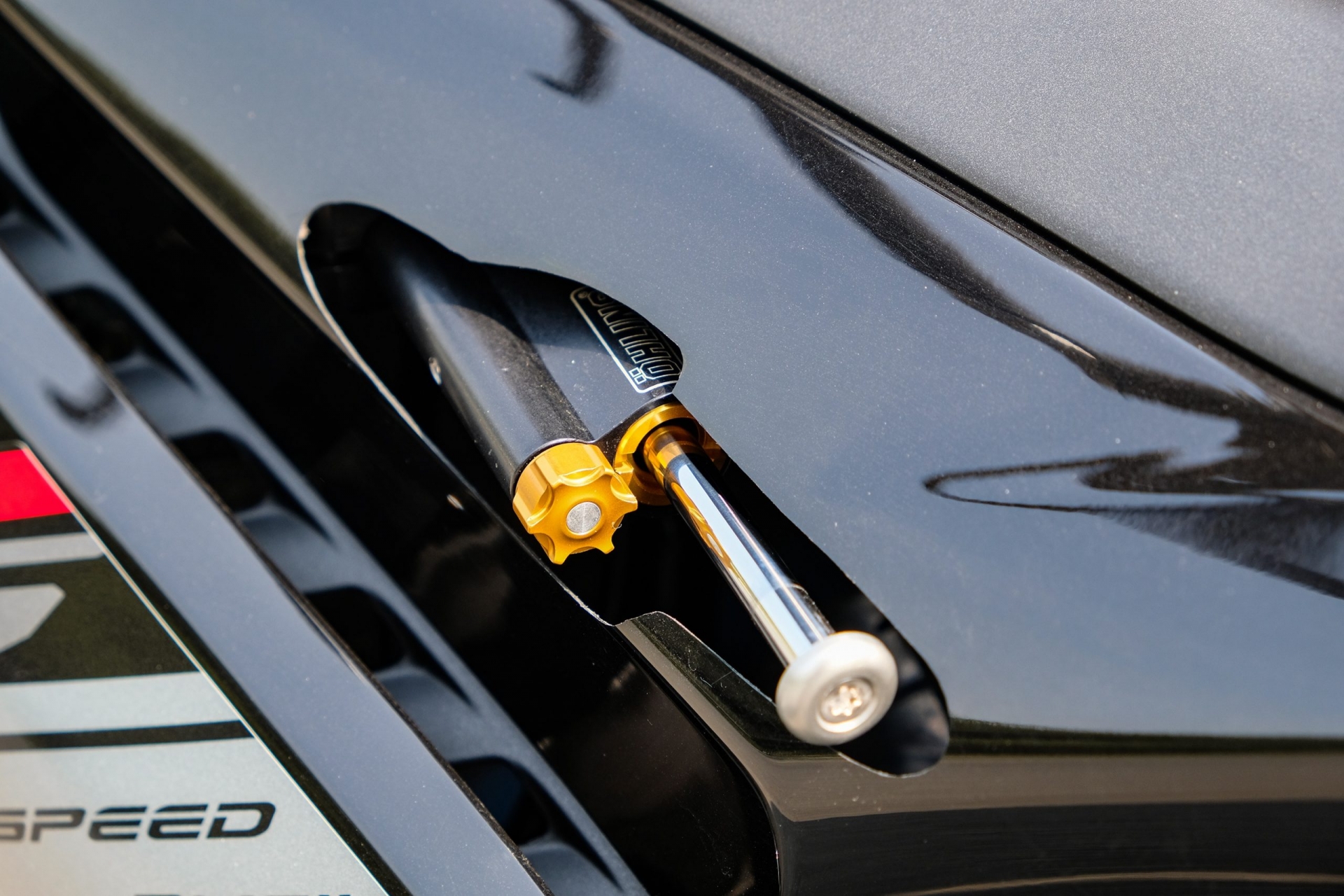 Yamaha Exciter 155 phiên bản đặc biệt siêu 'chất' có giá lên đến hơn 250 triệu - Ảnh 6 Yamaha Exciter 155 phiên bản đặc biệt siêu 'chất' có giá lên đến hơn 250 triệu - Ảnh 6