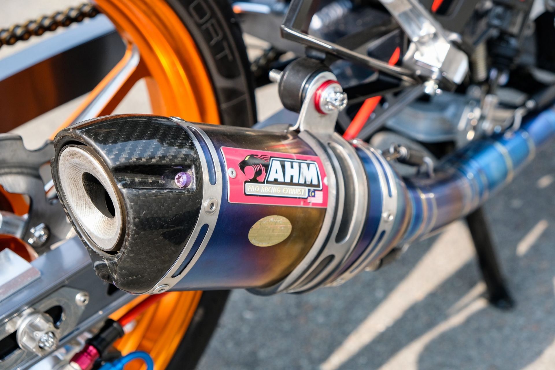 Yamaha Exciter 155 phiên bản đặc biệt siêu 'chất' có giá lên đến hơn 250 triệu - Ảnh 12 Yamaha Exciter 155 phiên bản đặc biệt siêu 'chất' có giá lên đến hơn 250 triệu - Ảnh 12