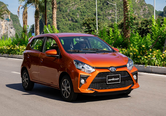 Top 3 mẫu xe dưới 400 triệu từ thương hiệu Nhật đáng sở hữu: Toyota Wigo xứng đáng số 1 - Ảnh 2 Top 3 mẫu xe dưới 400 triệu từ thương hiệu Nhật đáng sở hữu: Toyota Wigo xứng đáng số 1 - Ảnh 2