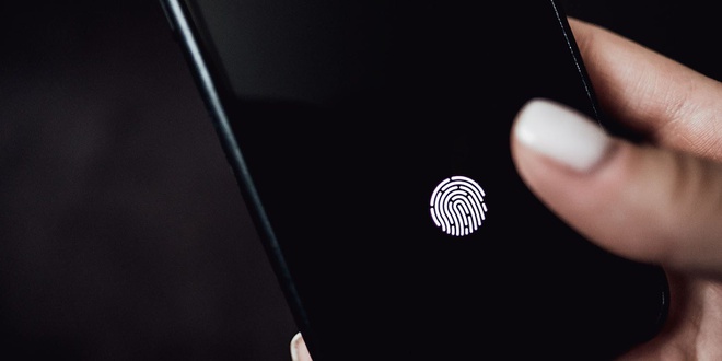 Liệu Apple có bổ sung thêm Touch ID trong màn hình, bên cạnh Face ID? Liệu Apple có bổ sung thêm Touch ID trong màn hình, bên cạnh Face ID?