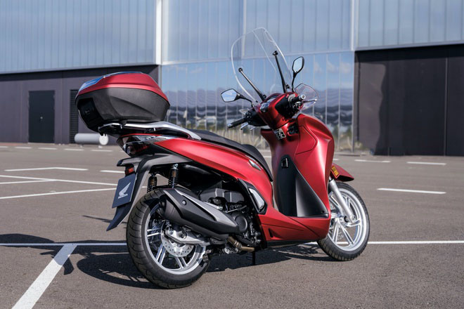 Top 4 xe đáng mong đợi xuất hiện nhất năm 2021: Honda SH 350i sánh đôi cùng Winner X - Ảnh 3 Top 4 xe đáng mong đợi xuất hiện nhất năm 2021: Honda SH 350i sánh đôi cùng Winner X - Ảnh 3