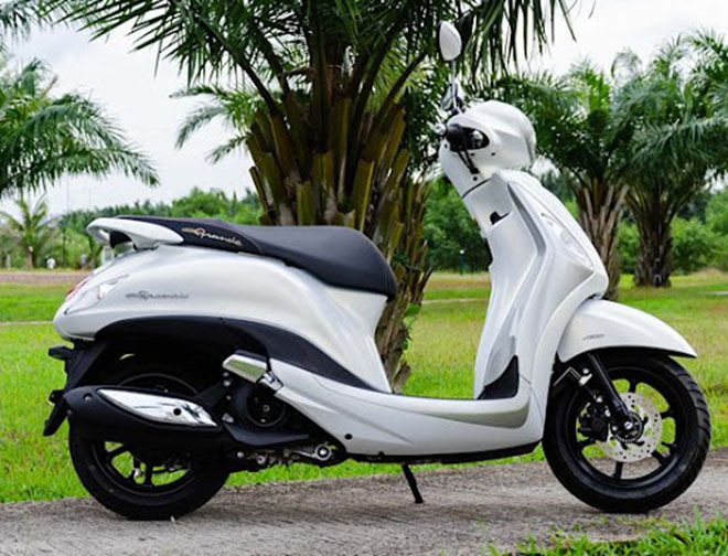 Top 4 xe máy giảm giá sâu sau Tết Nguyên Đán: Honda Winner X sánh đôi cùng AirBlade - Ảnh 4 Top 4 xe máy giảm giá sâu sau Tết Nguyên Đán: Honda Winner X sánh đôi cùng AirBlade - Ảnh 4