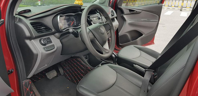 Vinfast Fadil chạy gần 10.000 km rao bán chỉ rẻ hơn xe mới khoảng 20 triệu đồng khiến nhiều người tò mò - Ảnh 3 Vinfast Fadil chạy gần 10.000 km rao bán chỉ rẻ hơn xe mới khoảng 20 triệu đồng khiến nhiều người tò mò - Ảnh 3
