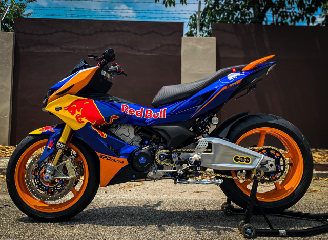 Honda Winner độ tuyệt đỉnh, hội tụ đủ tinh hoa của làng mô tô - Ảnh 13 Honda Winner độ tuyệt đỉnh, hội tụ đủ tinh hoa của làng mô tô - Ảnh 13