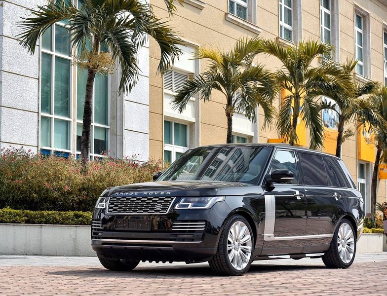 Top 10 chiếc xe sang trọng giúp đàn ông thu hút mọi ánh nhìn: Mercedes, Lexus, Lamborghini không thể bỏ qua - Ảnh 8 Top 10 chiếc xe sang trọng giúp đàn ông thu hút mọi ánh nhìn: Mercedes, Lexus, Lamborghini không thể bỏ qua - Ảnh 8