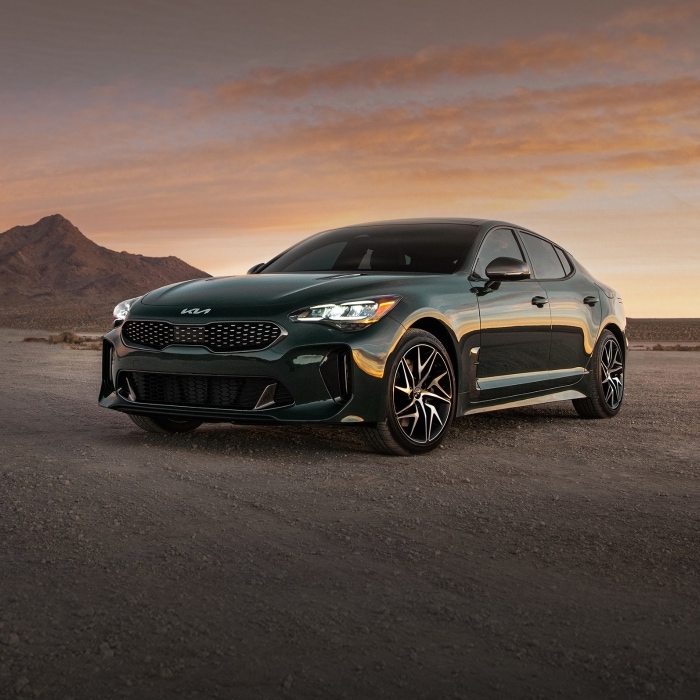 Kia Stinger 2022 có gì khiến nhà sản xuất tự tin tuyên bố đủ sức thách thức cả Audi A5 lẫn BMW 4-Series? - Ảnh 1 Kia Stinger 2022 có gì khiến nhà sản xuất tự tin tuyên bố đủ sức thách thức cả Audi A5 lẫn BMW 4-Series? - Ảnh 1