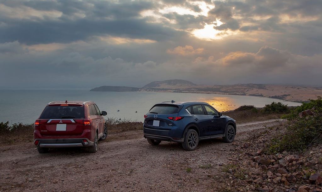 Mitsubishi Outlander và Mazda CX5: Tìm ra lựa chọn sáng suốt cho mức giá 1 tỷ VNĐ - Ảnh 5 Mitsubishi Outlander và Mazda CX5: Tìm ra lựa chọn sáng suốt cho mức giá 1 tỷ VNĐ - Ảnh 5