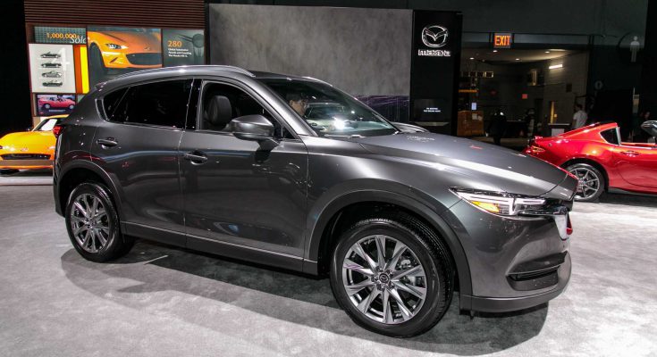 Đánh giá Mazda CX-5 2021: Dẫn đầu phân khúc, không có đối thủ - Ảnh 3 Đánh giá Mazda CX-5 2021: Dẫn đầu phân khúc, không có đối thủ - Ảnh 3
