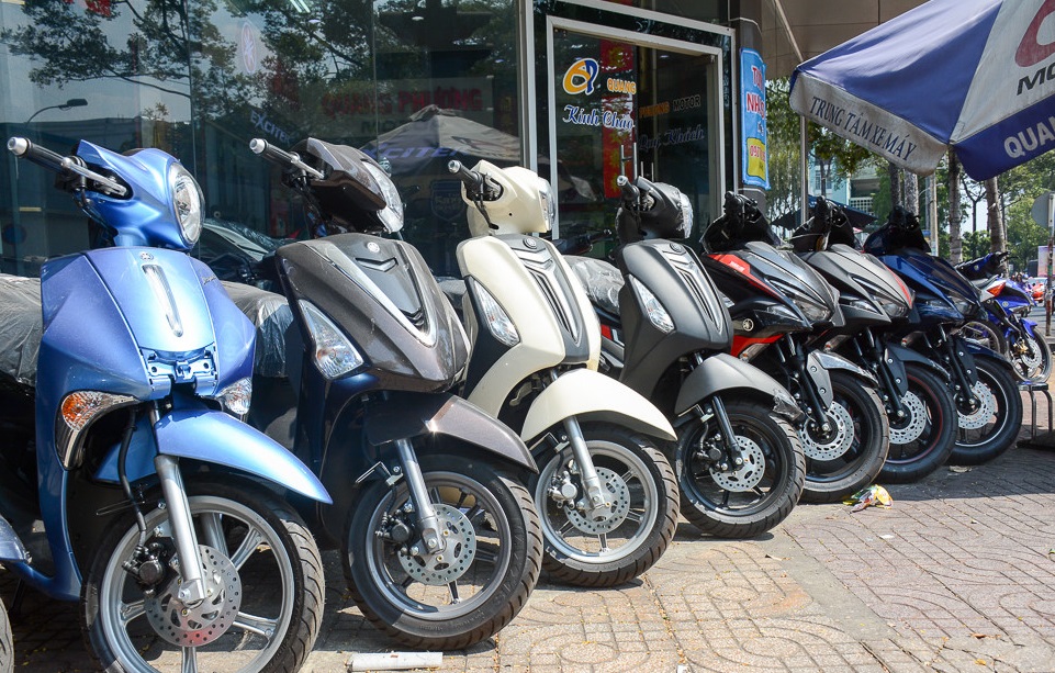 Xe tay ga trên thị trường Việt Nam hiện có rất nhiều thương hiệu, nhiều mẫu mã để lựa chọn