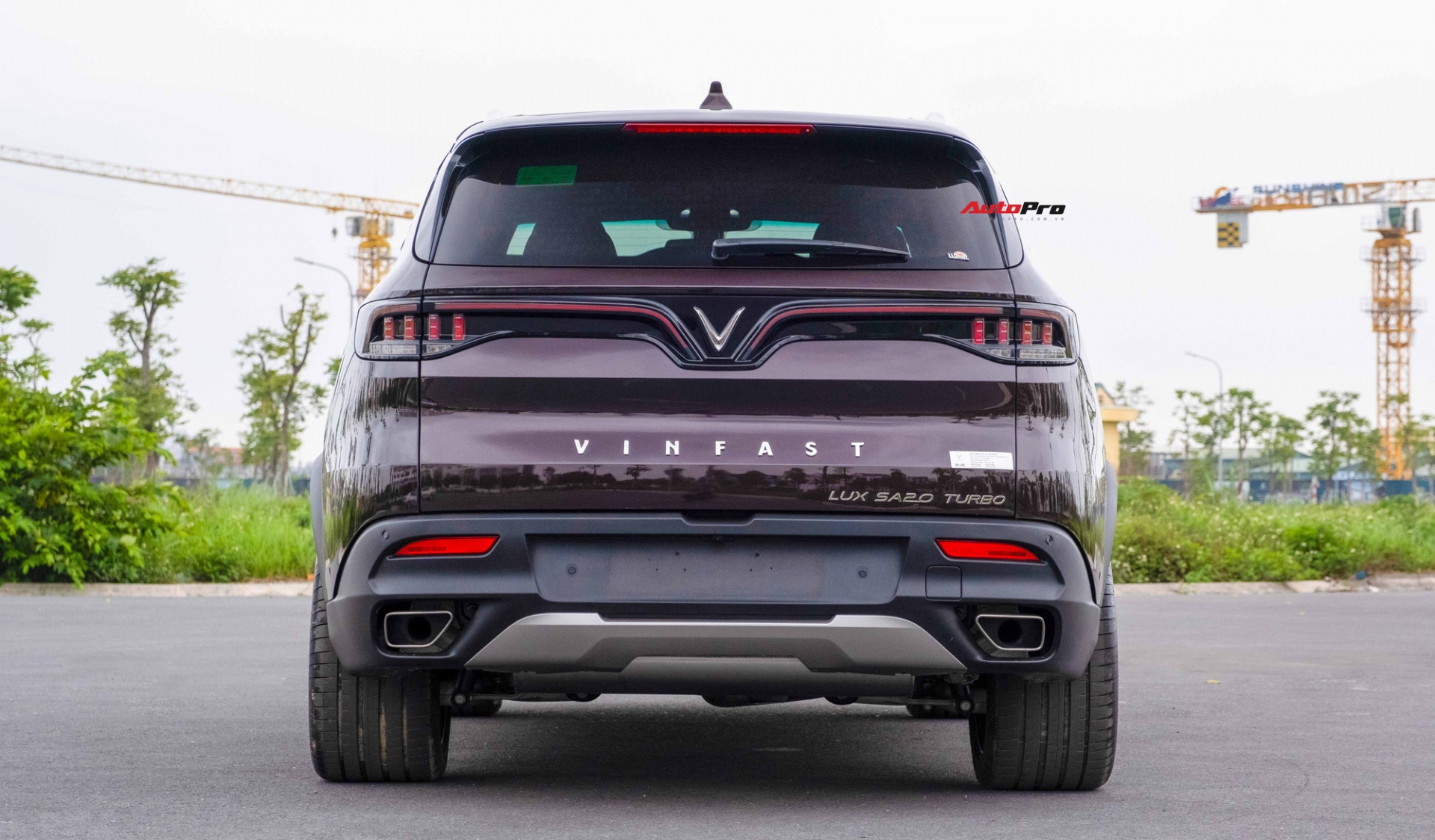 Rao bán VinFast Lux SA2.0 màu hiếm, chủ xe gây bất ngờ sau 2 năm sử dụng - Ảnh 3