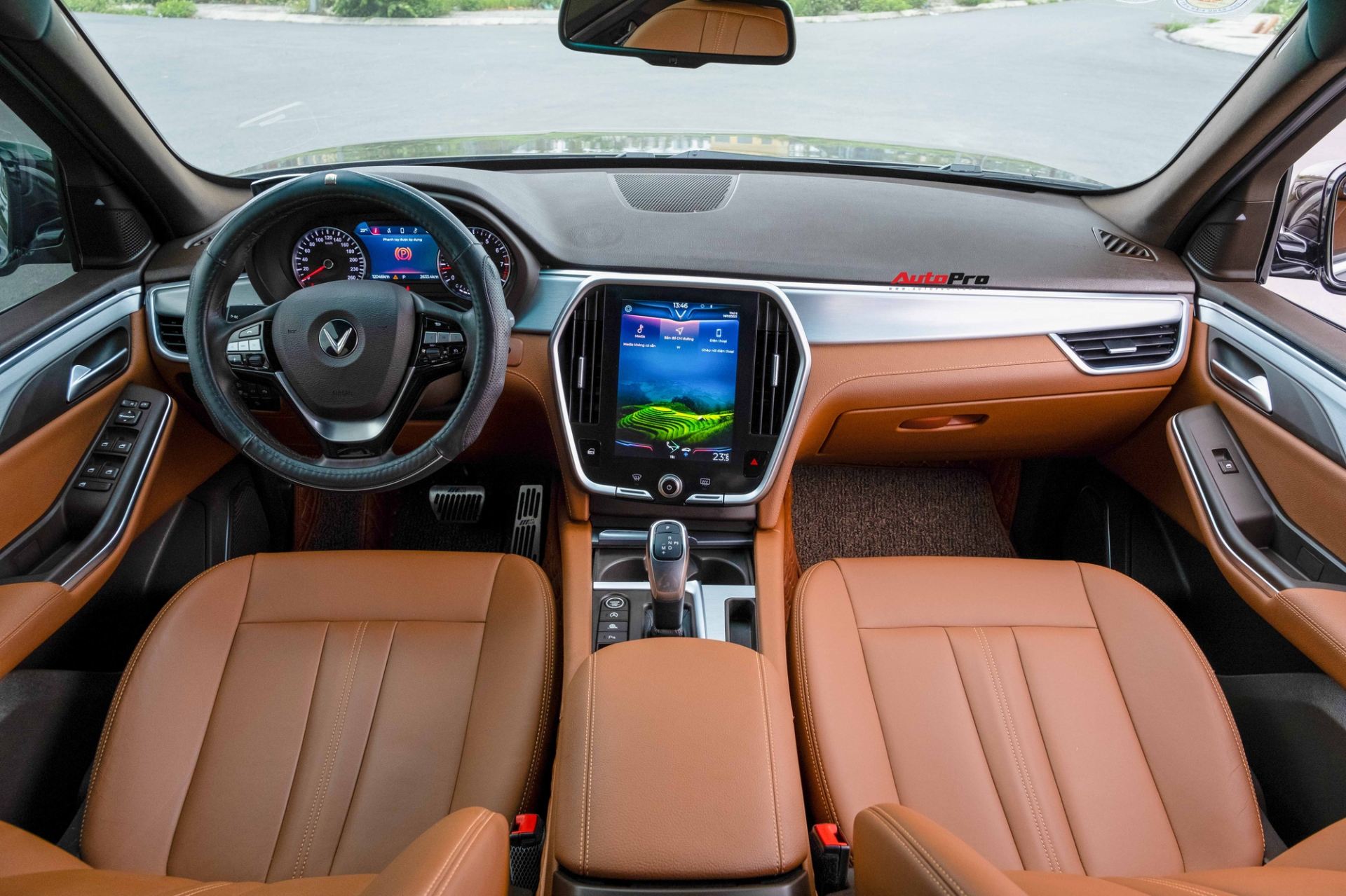 Rao bán VinFast Lux SA2.0 màu hiếm, chủ xe gây bất ngờ sau 2 năm sử dụng - Ảnh 5