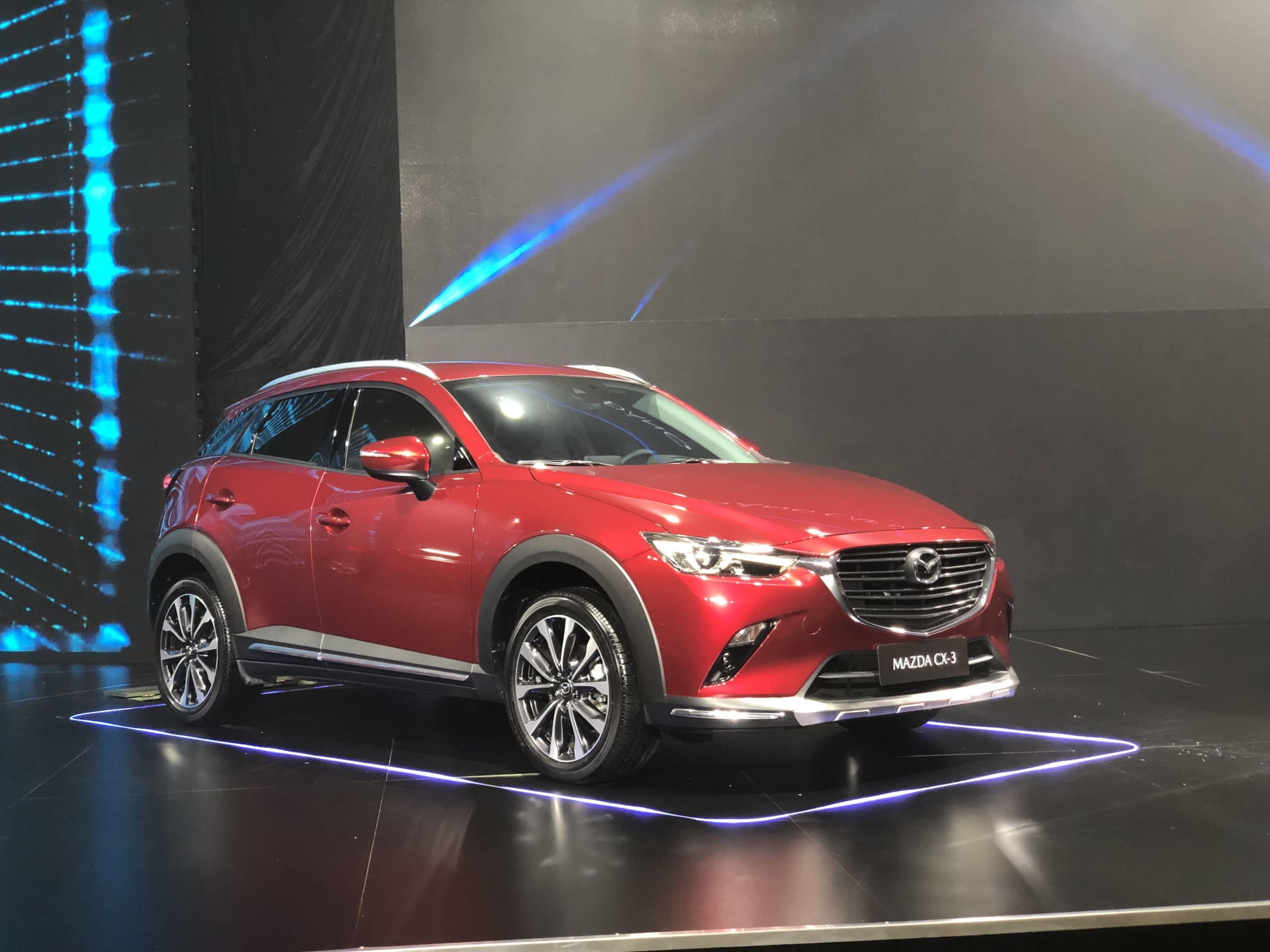 Công bố giá bán của Mazda CX-3 và CX-30 tại Việt Nam, một loạt ông lớn nguy cơ mất vị thế  - Ảnh 1